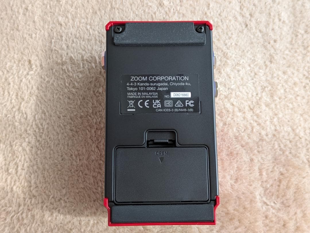 ZOOM MS-60B+ 、ACアダプター、オーディオ変換ケーブル