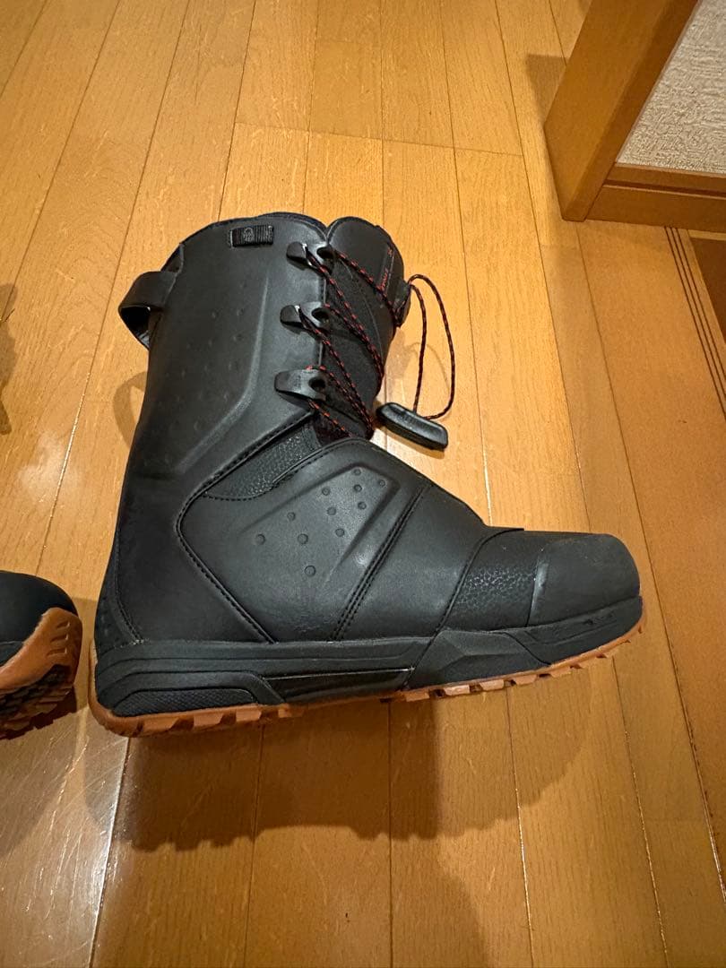 サロモン　SYNAPSE WIDE JP 27.5