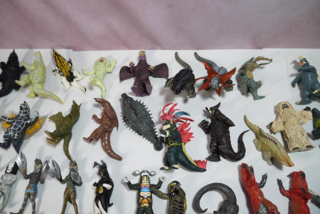 HG ウルトラ怪獣　98体