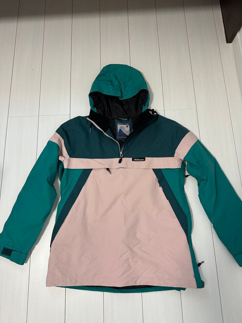 AIRBLASTERスノーボードウェア　ジャケット（女性用）