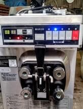 &nature　日世ソフトクリームフリーザー　 NA-9424AE