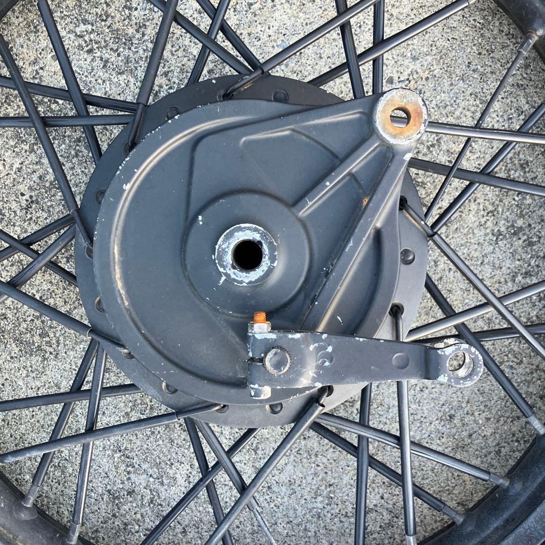 プレスカブ ホイール タイヤ