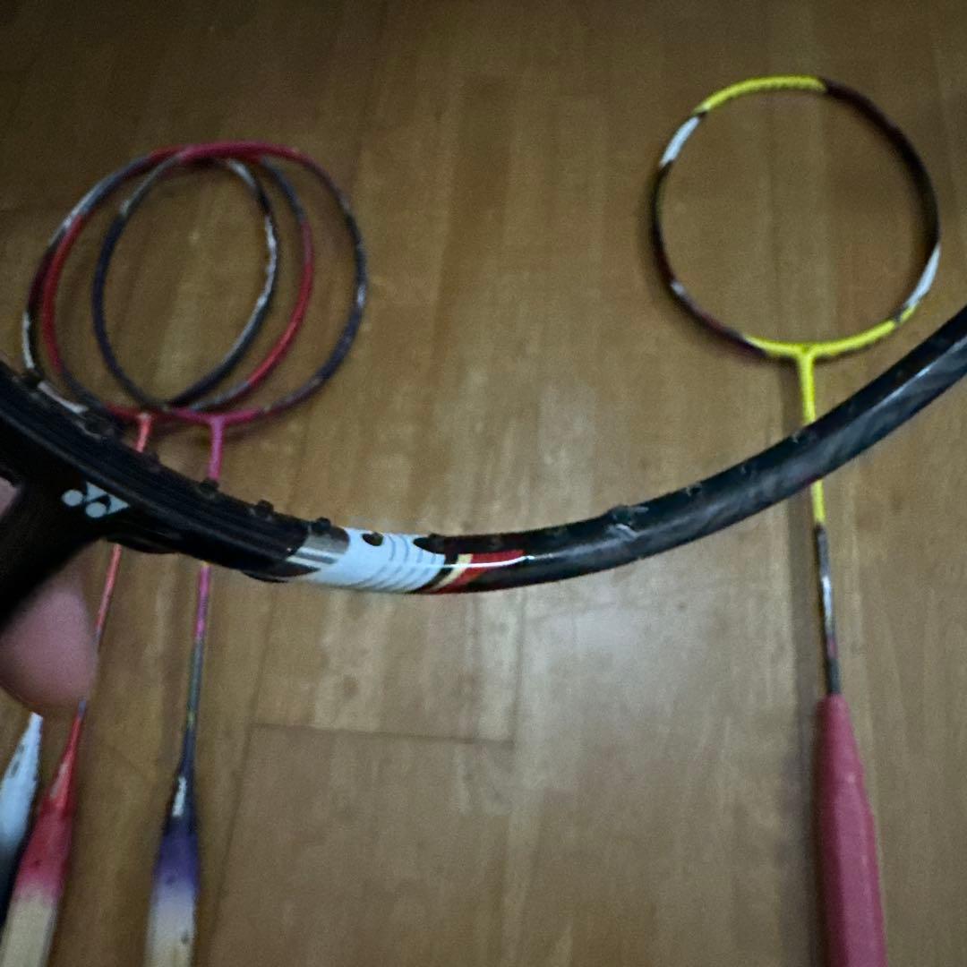 バドミントンラケット5本　ジャンク品
