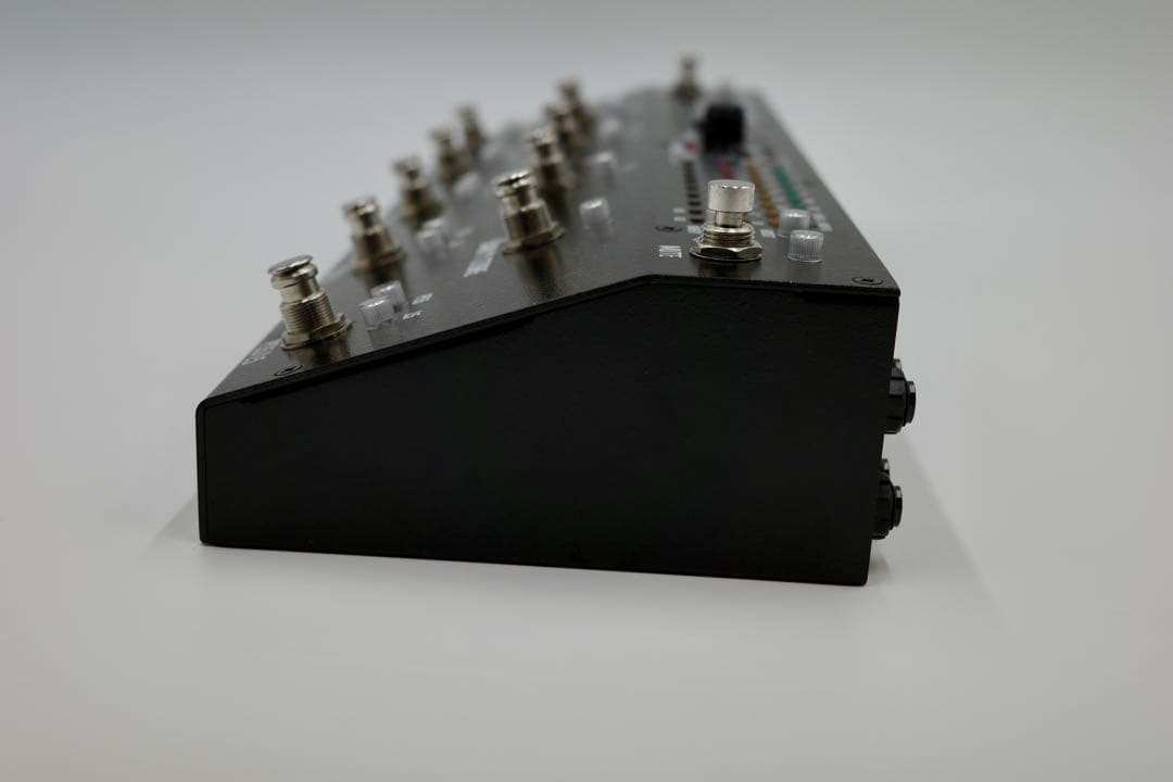 FREE THE TONE ARC-4 スイッチャー