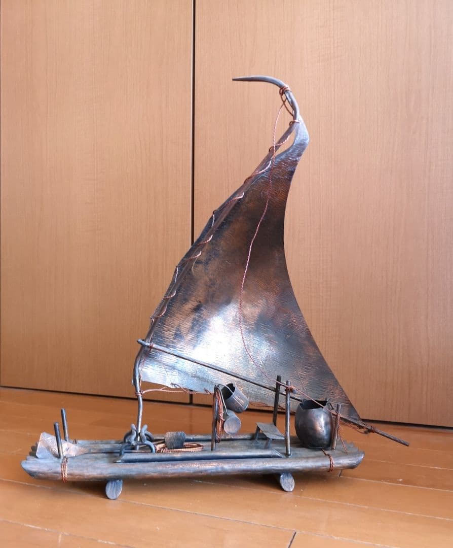 【ブラジル　銅板工芸品　帆掛け船(大)１艘　1970】金属工芸品　筏　置物　漁舟