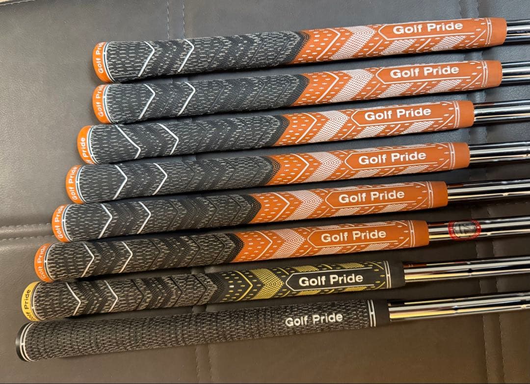 P7TW アイアンセット 8本　箱、手紙付