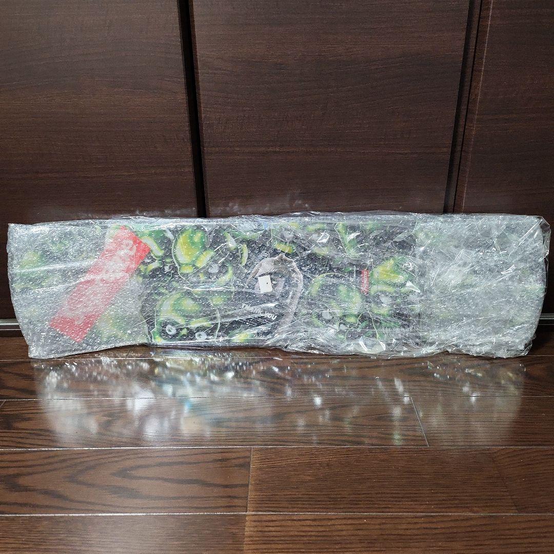 シュプリーム　ボード　スカル