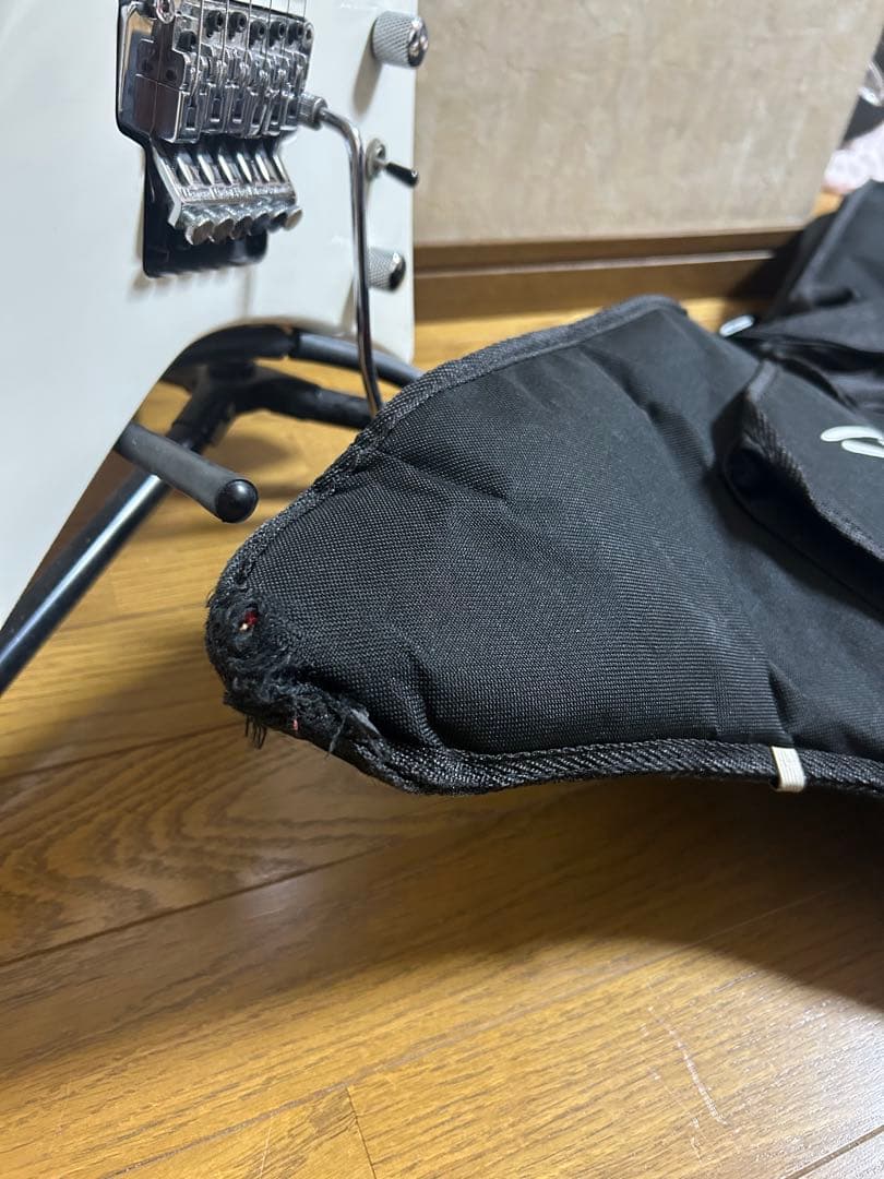 B.C. Rich ビーシーリッチ　アイアンバード　ホワイト　レア色