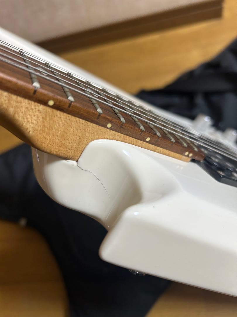 B.C. Rich ビーシーリッチ　アイアンバード　ホワイト　レア色