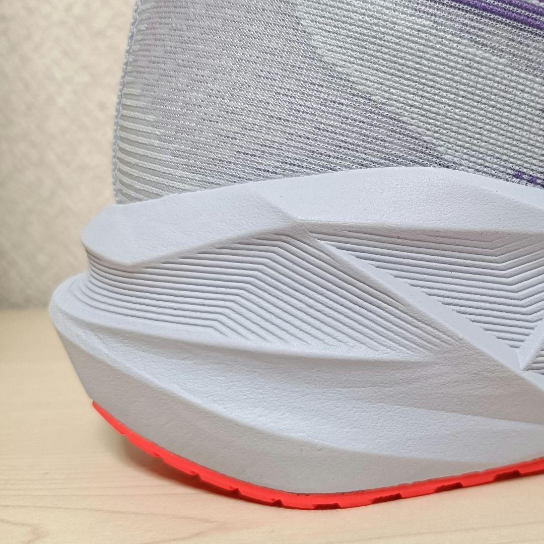 新品　アシックス ASICS ノヴァブラスト 5 Tokyo ランニングシューズ