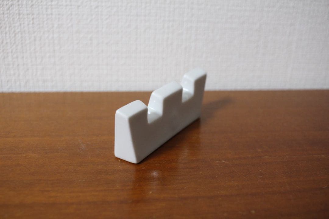 ARABIA ヴィンテージ　ディーラーサイン　陶器製 ホワイト雑貨