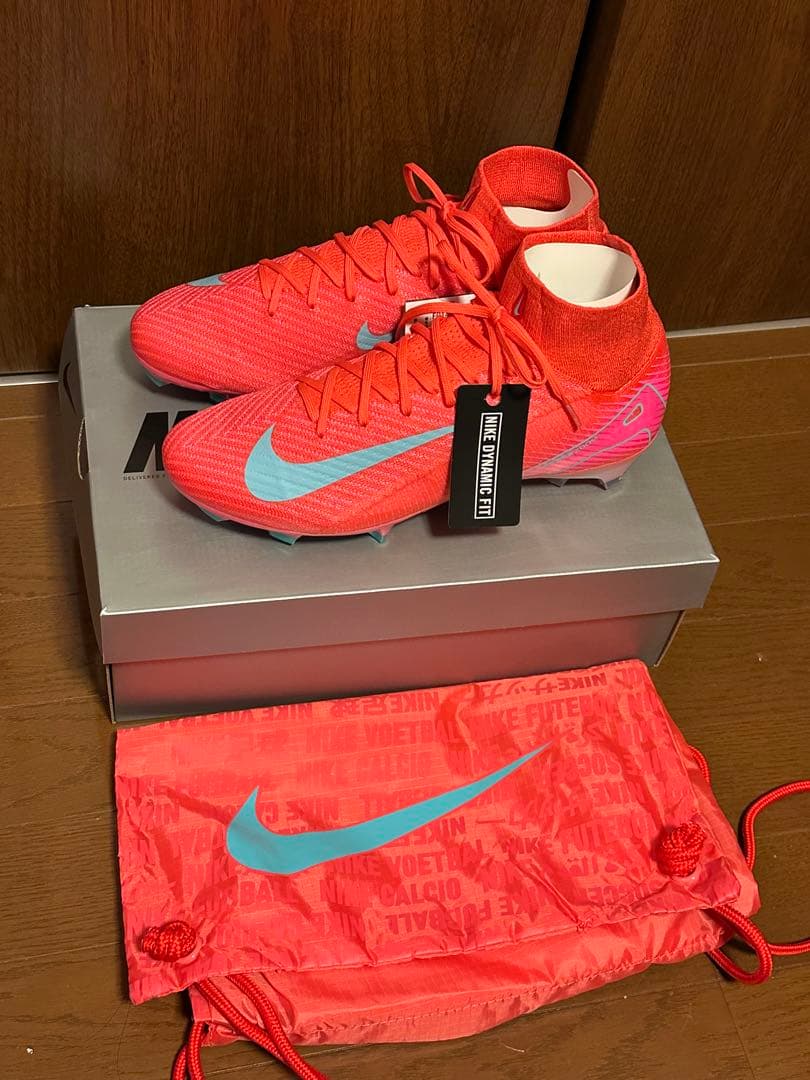 【週末限定SALE！】【新品未使用】マーキュリアルスーパーフライ10エリートFG