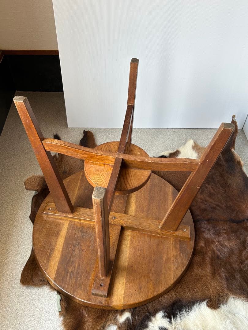 アンティーク　木製コーヒーテーブル　円形　古道具　ヴィンテージ　ラウンドテーブル