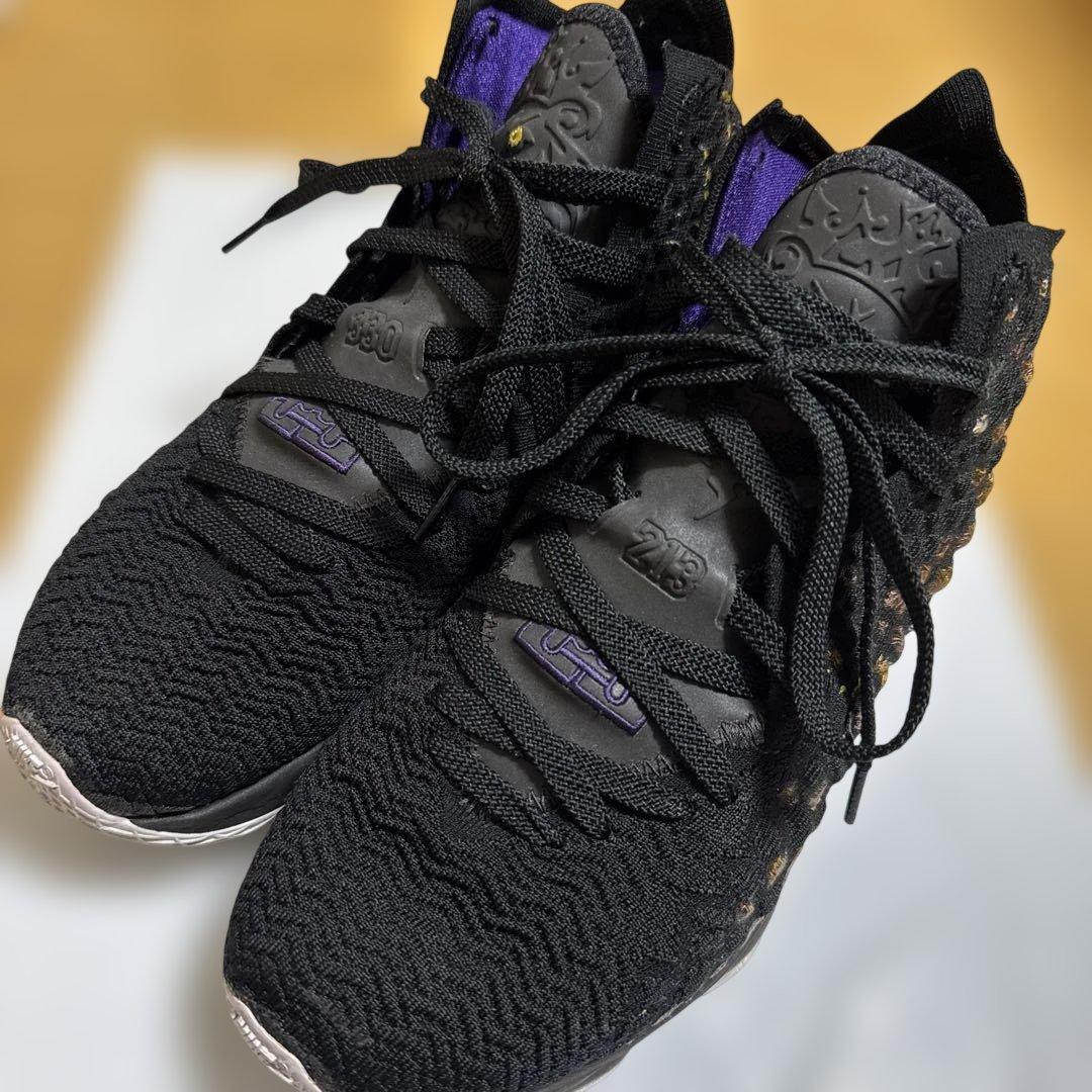 Nike LeBron 17 ブラック/パープル US 8