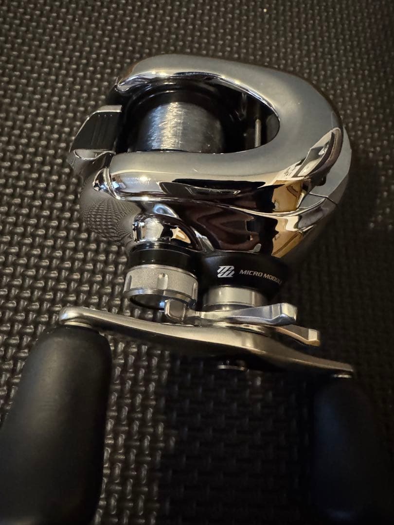 SHIMANO 12アンタレス　ベイトリール