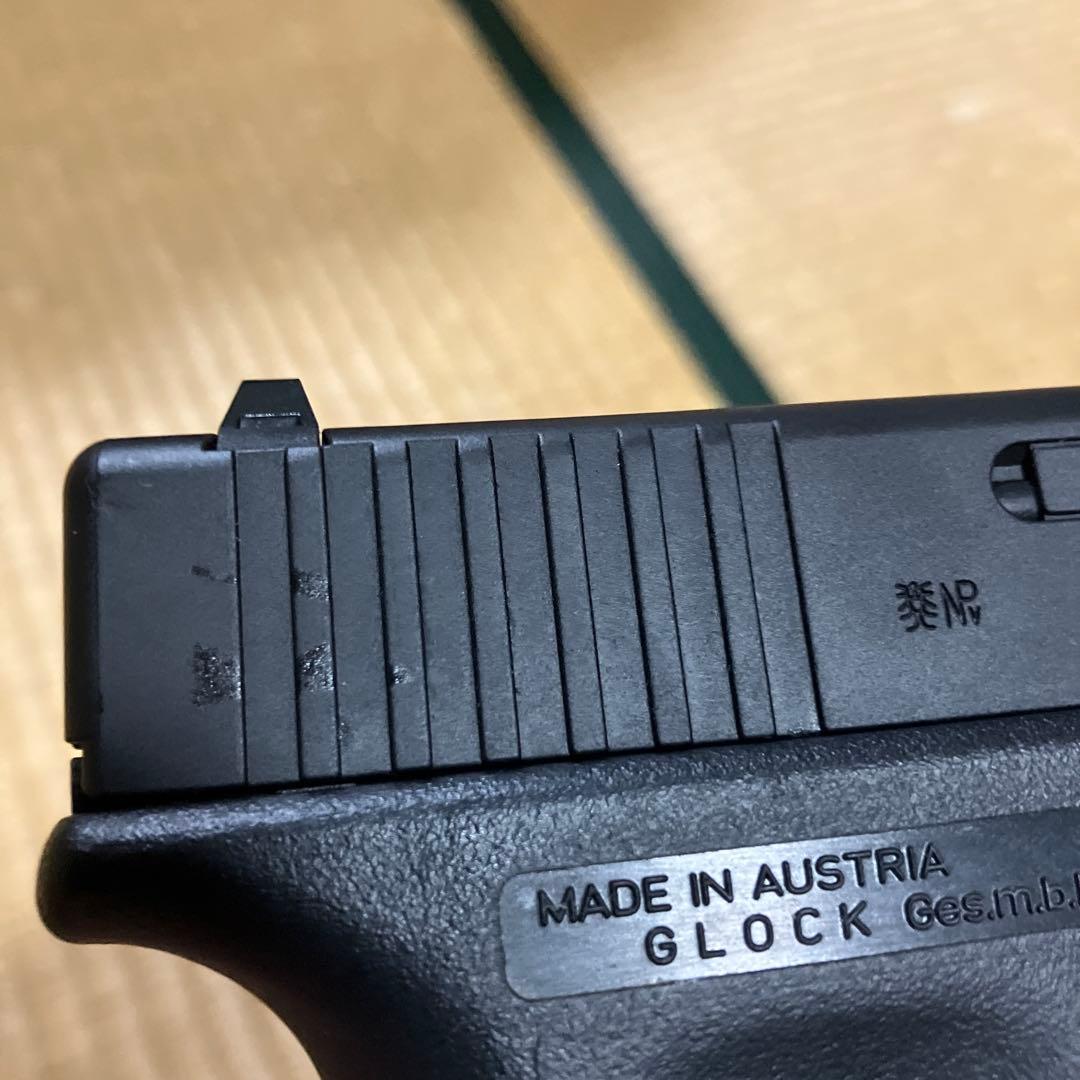 東京マルイ　GLOCK 18C ガスブローバック　ガーダーフレーム組み込み