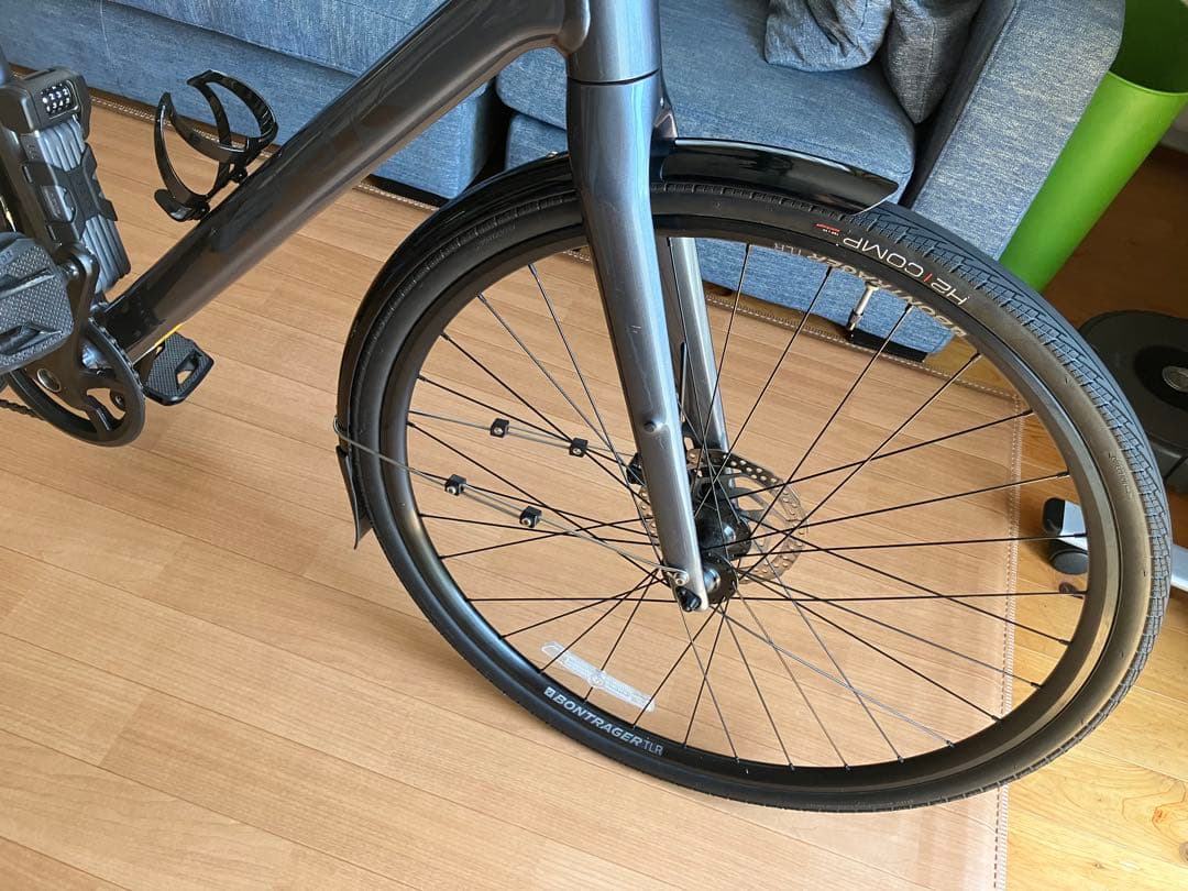 ボントレガー NCS フェンダーセット のみTREK FX3 Gen4に装着