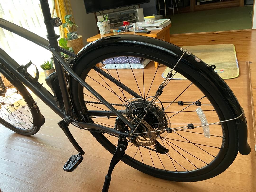 ボントレガー NCS フェンダーセット のみTREK FX3 Gen4に装着