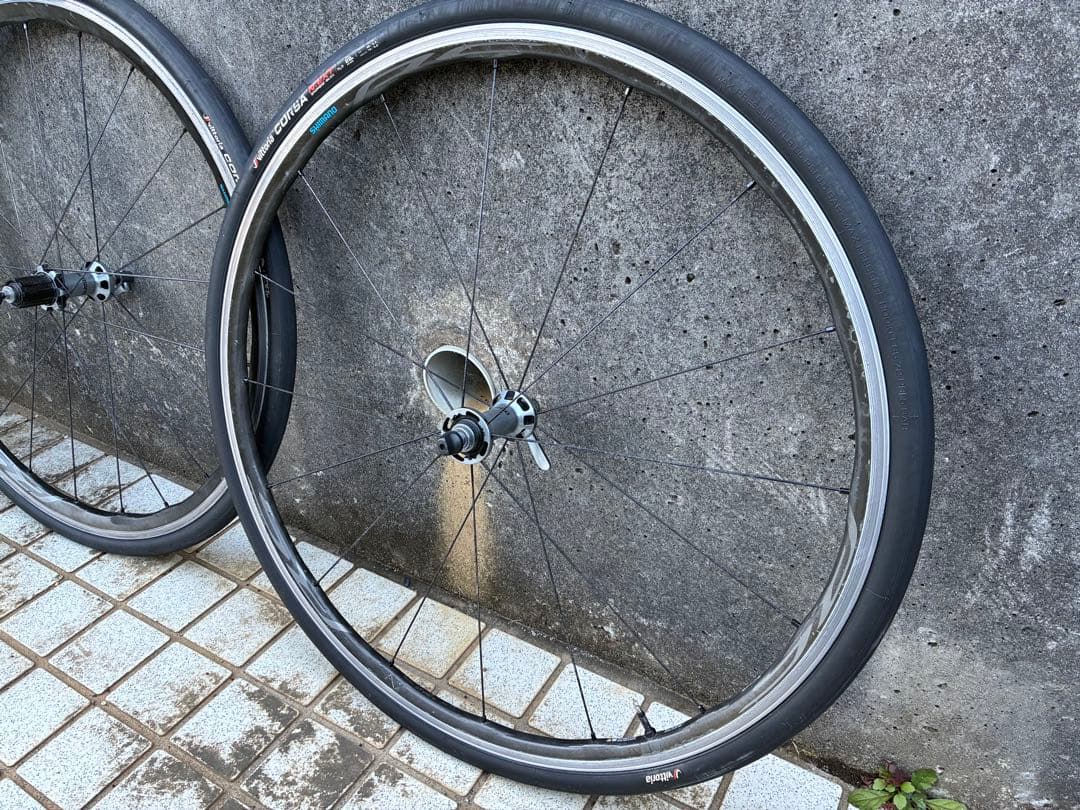 SHIMANO WH-RS700-TL チューブレスレディ　TLR