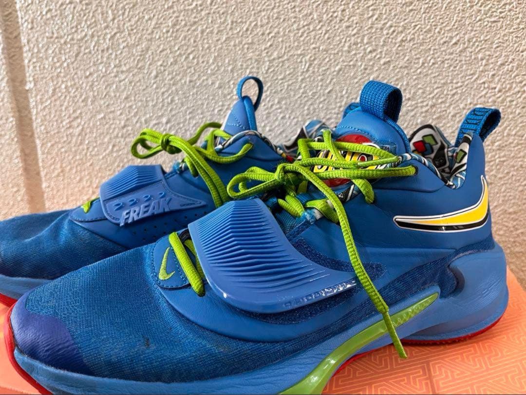 ズームフリーク3