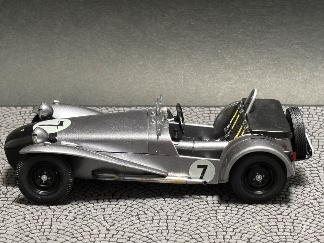 タミヤ ロータス　スーパーセブン　クラブマンレーサー 1/24プラモデル 完成品
