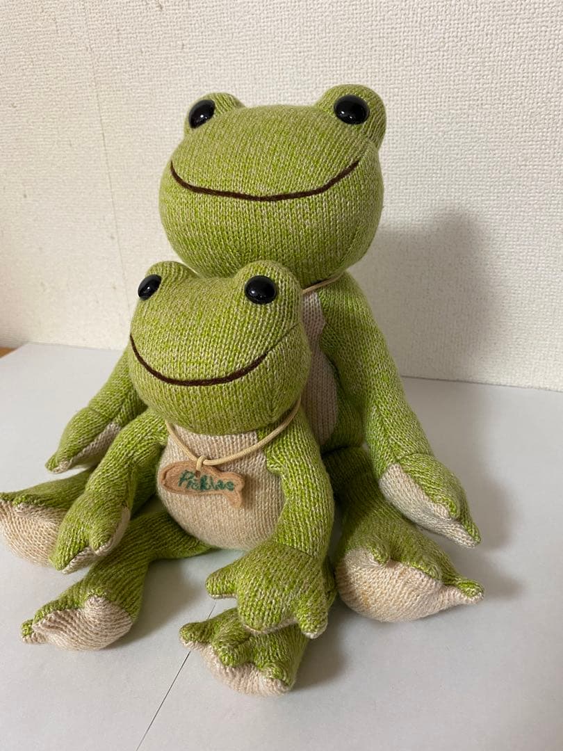 かえるのピクルス　ぬいぐるみ