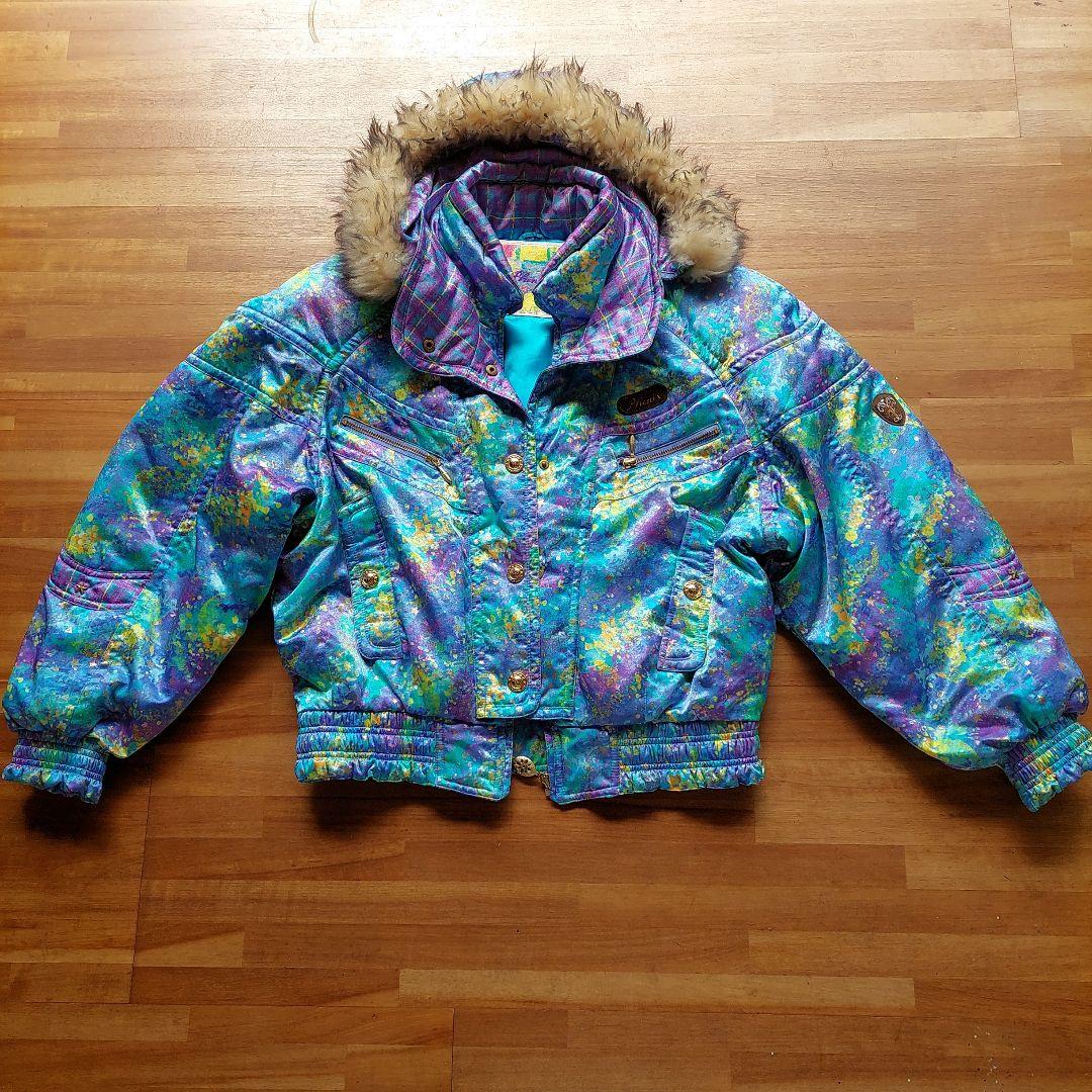 レディース　スキーウェア　Lサイズ　フード付き　新品　Phenix