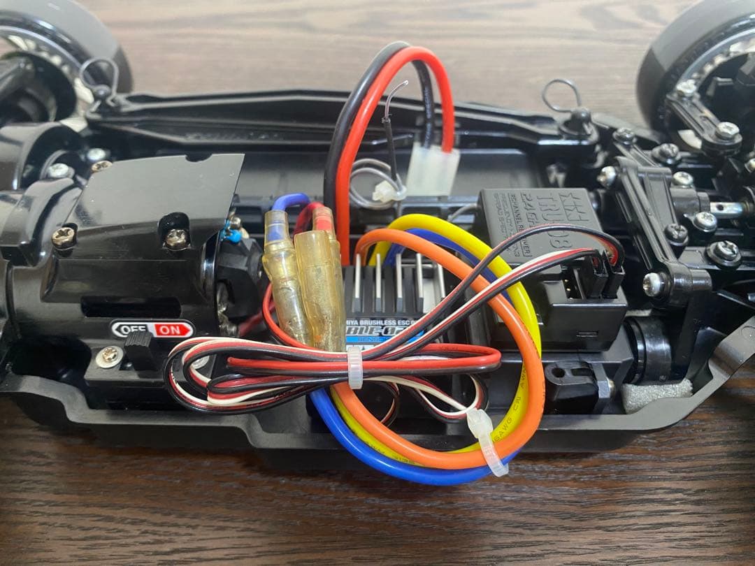 P*フ様 初心者(入門) タミヤ　ラジコン　tt02 シャーシ　R34 ボディ