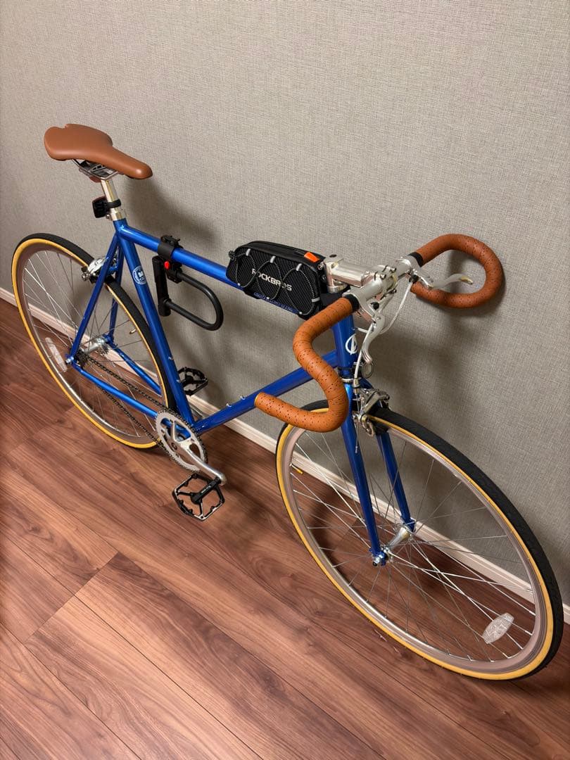 AVASTA ロードバイク　ピストバイク『現地受け取り推奨』