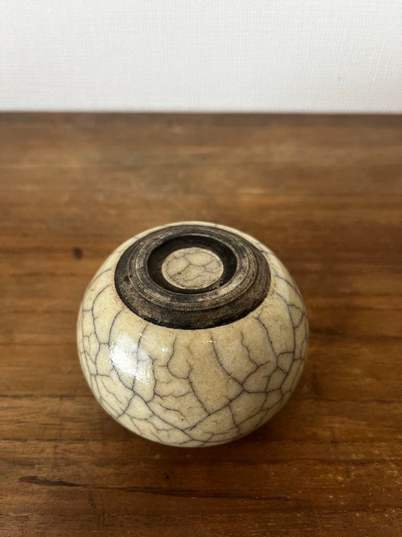 明時代　哥釉水盂