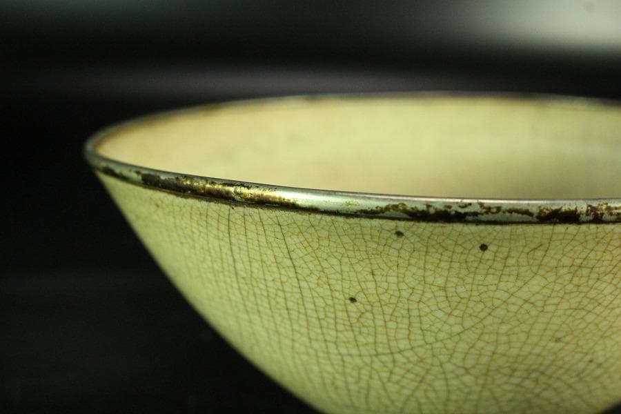 中国美術 銀覆輪 刻草花紋 白磁碗 文化財指定書付(K-A830)