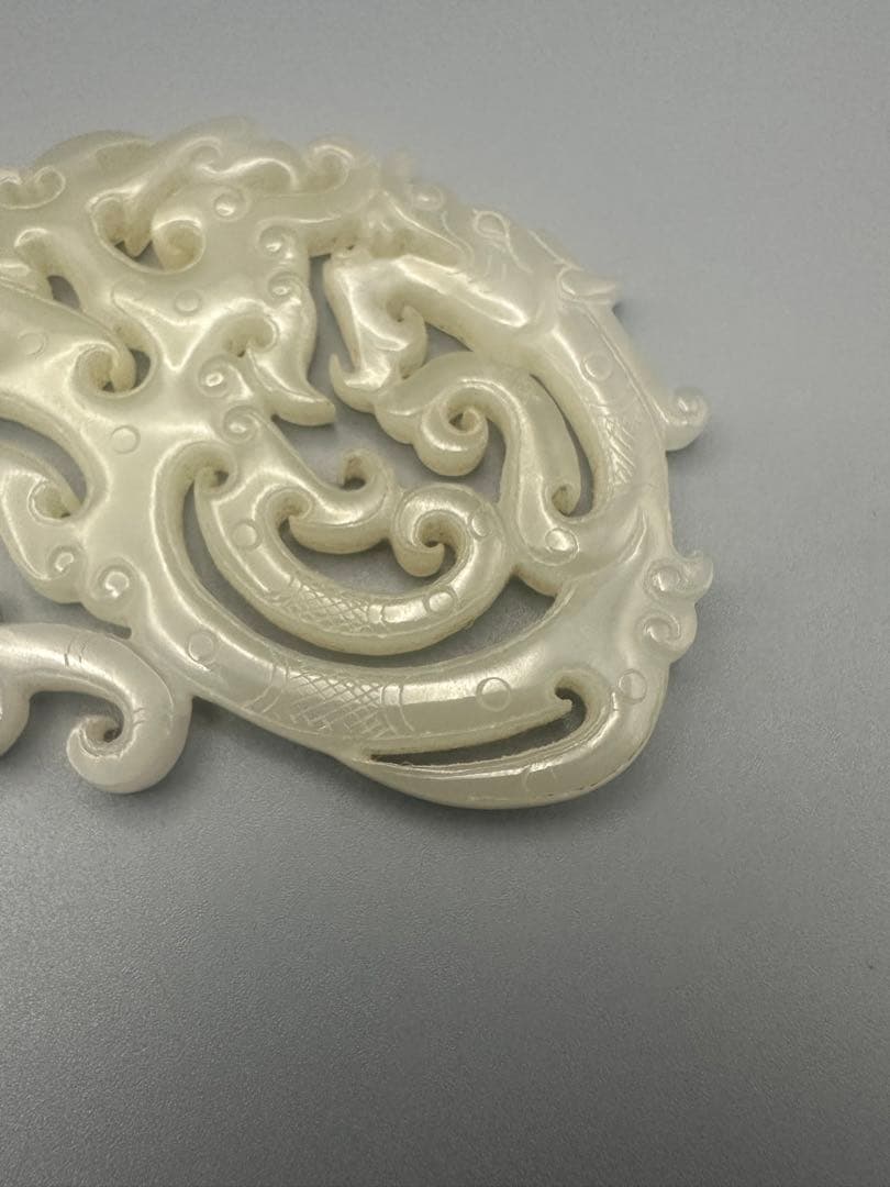 中国古美術　本物和田玉　根付　玉璧　巻雲紋　旧蔵　コレクション　透かし彫り　美品