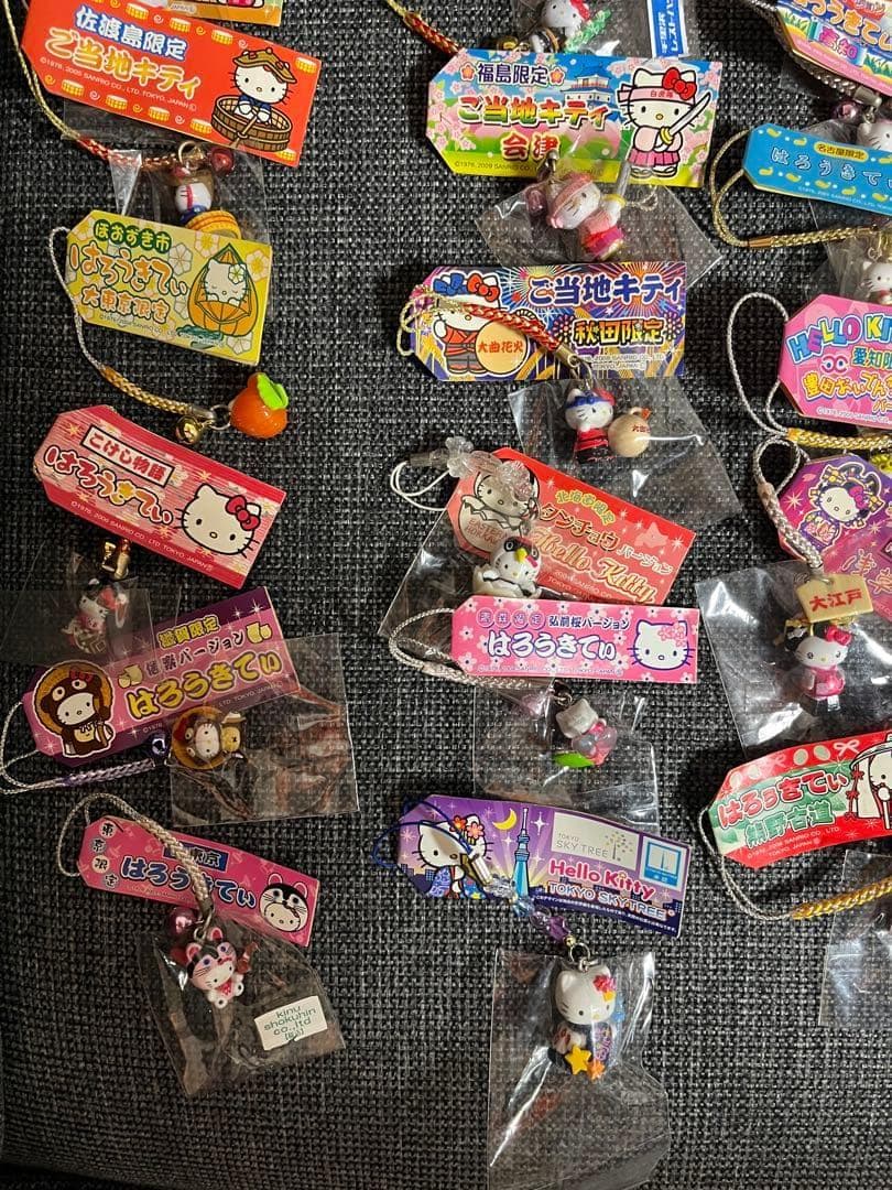 サンリオ　ハローキティ kitty ストラップ 80個 新品　sanrio