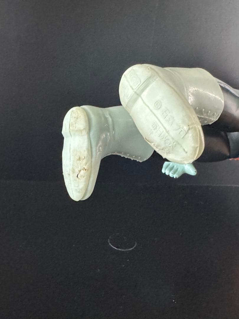 仮面ライダー 旧バンダイ 1本線 ブリキベルト ソフビ 面取れ