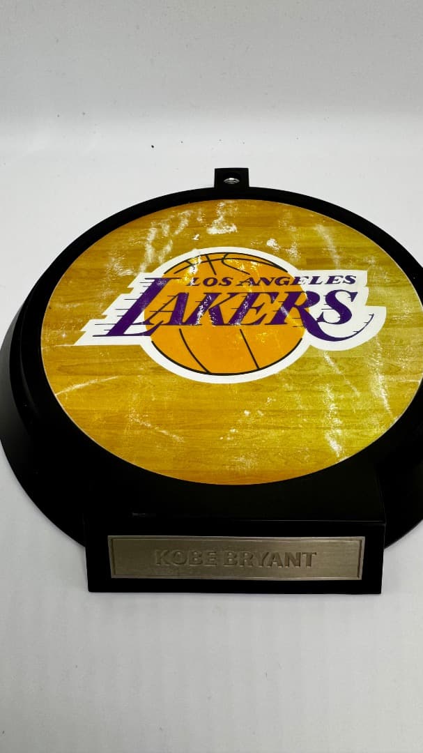 【箱無し/経年劣化有り】エンターベイ　NBAフィギュア　コービー・ブライアント