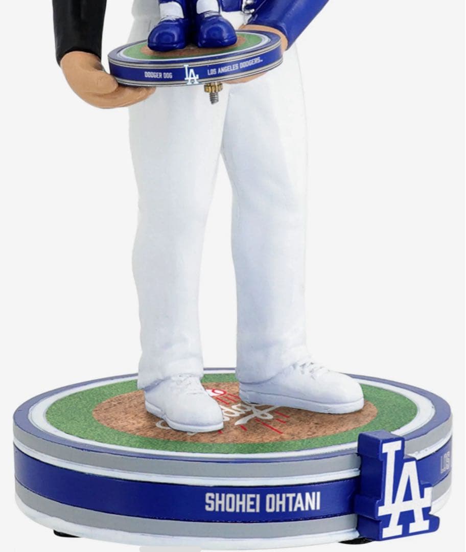 ワールドチャンピオン　優勝セール　ドジャース 大谷翔平 ボブルヘッド 55