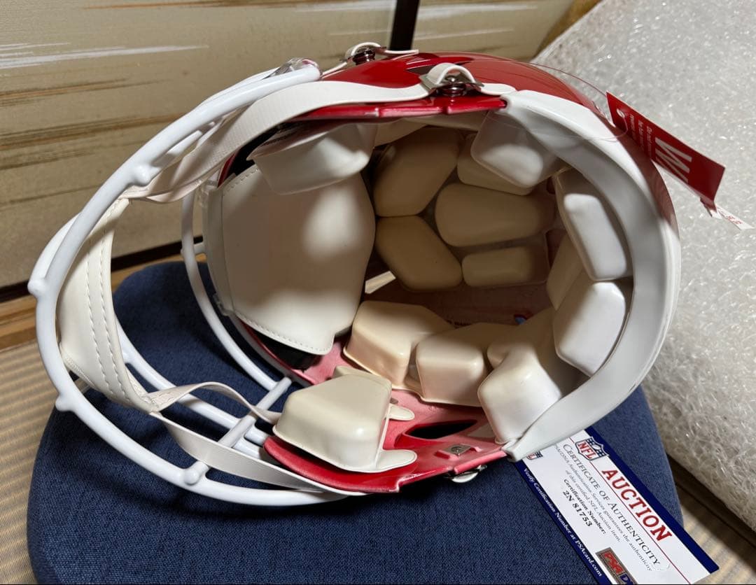 カンザスシティ・チーフスオーセンティック ヘルメット マーカス・アレンサイン入り