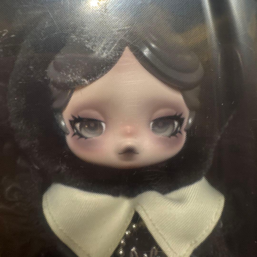 【アメリカ限定】SKULLPANDA × Wednesday ぬいぐる