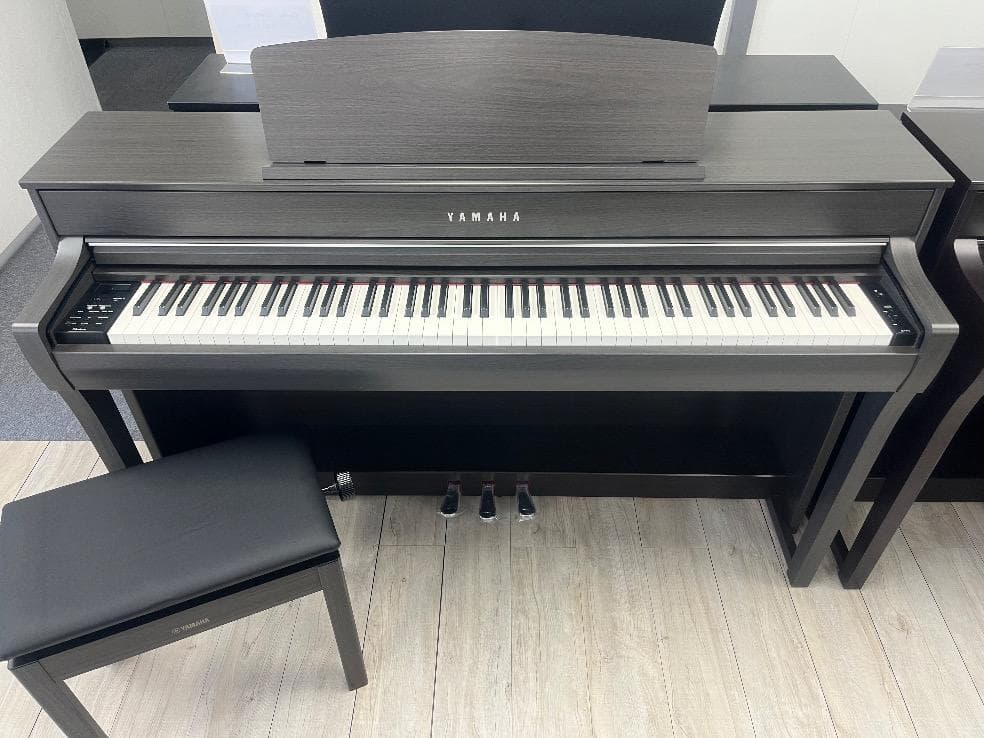 ★78108【電子ピアノ】YAMAHA　CLP745DW　21年製