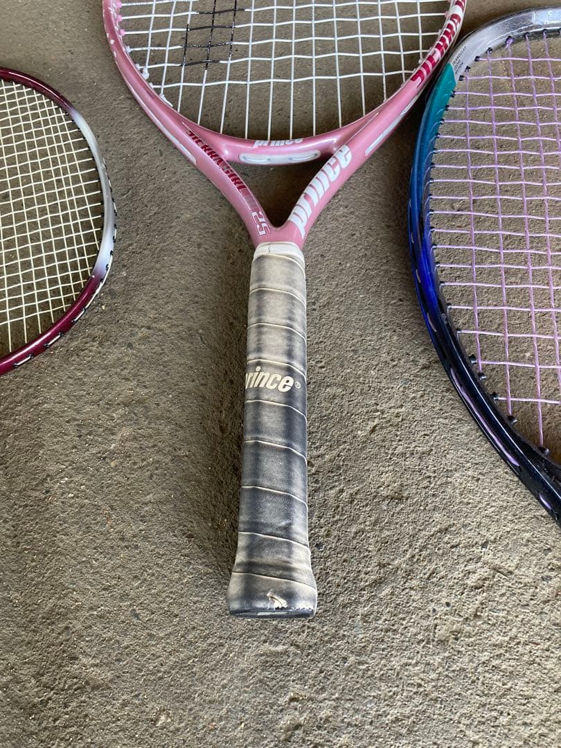 いろんなテニスラケットケースセット8本ジャンク品