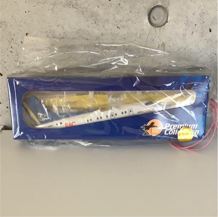 希少 【新品】DASH8 モデルプレーン