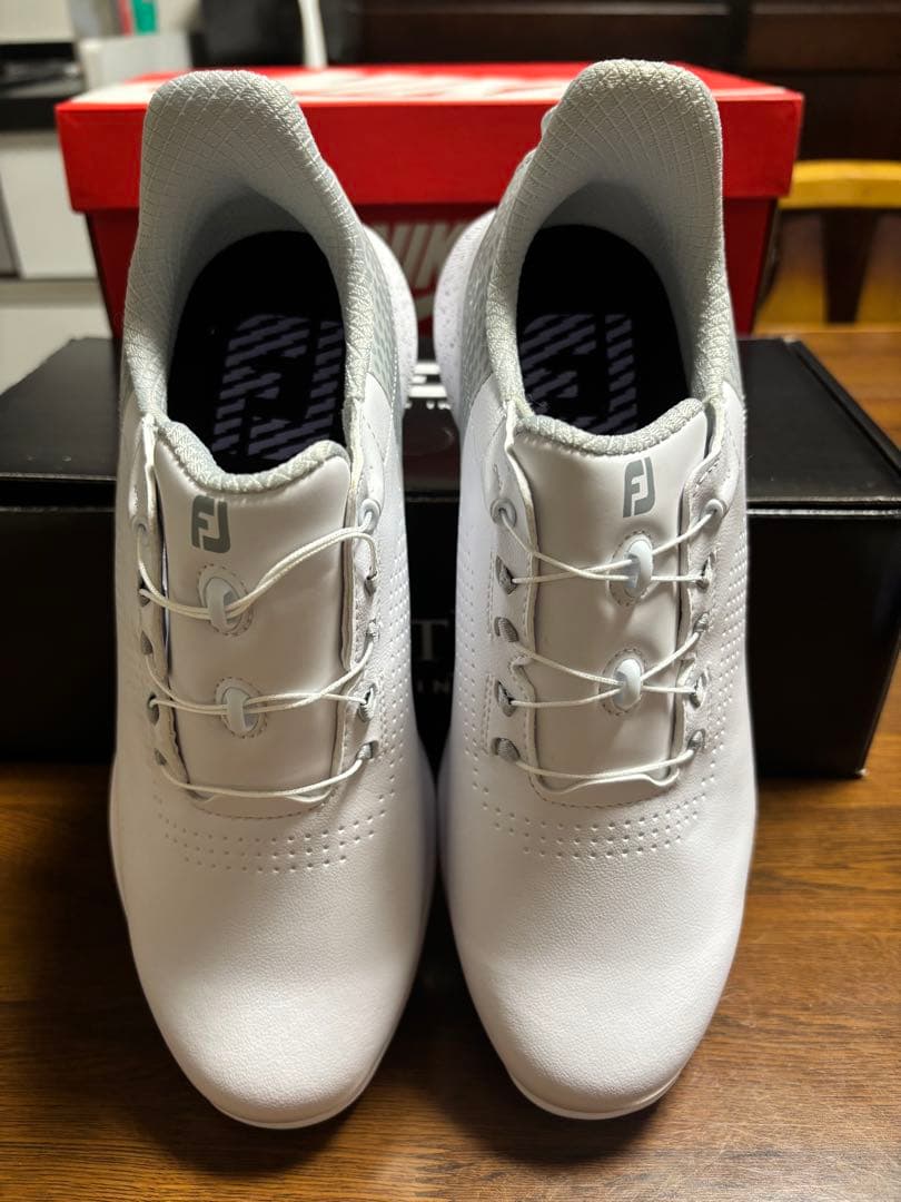 新品 FootJoy ゴルフシューズ BOAシステム ホワイト/グレー