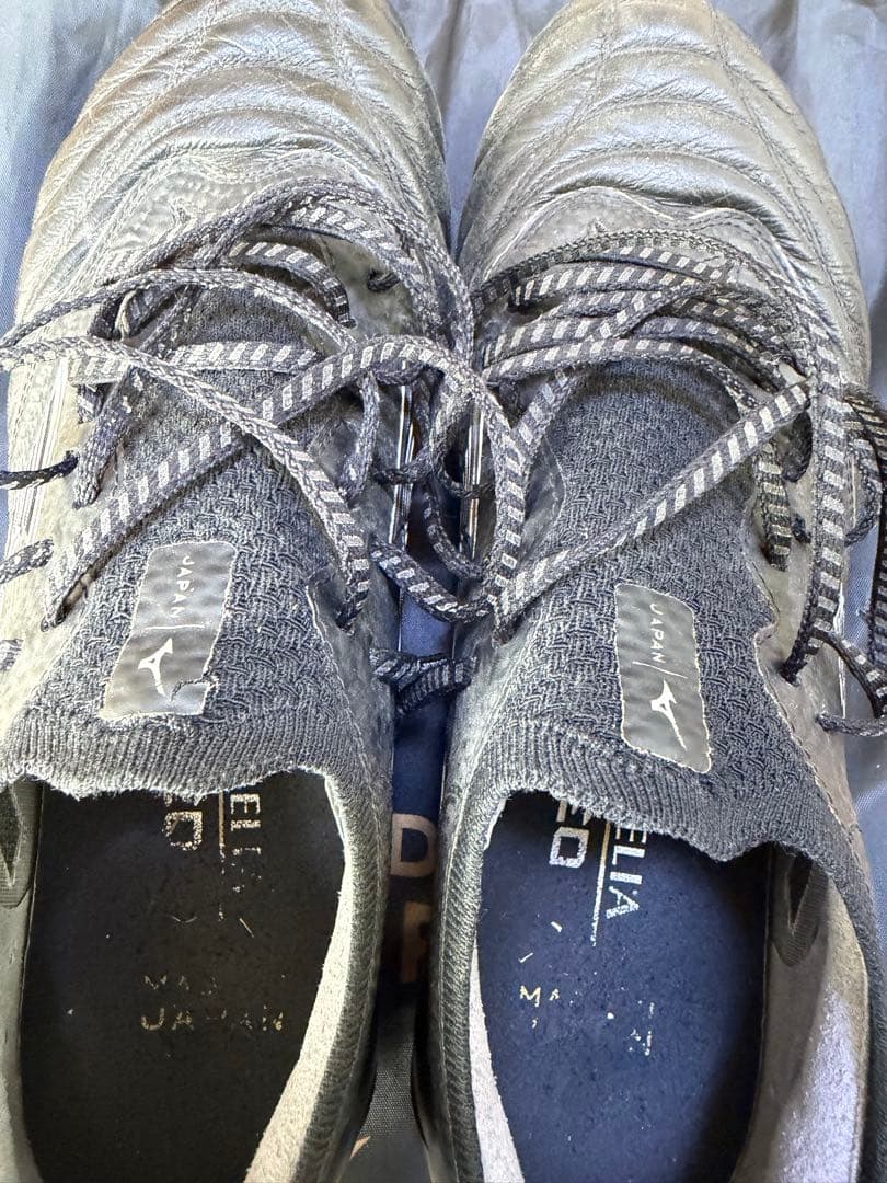 モレリアネオ4ベータジャパン 25.5cm