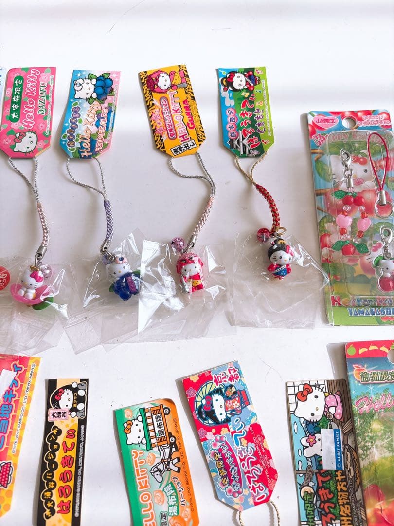 ご当地キティ⭐︎根付けストラップ⭐︎ハローキティ⭐︎まとめ売り⭐︎新品未使用