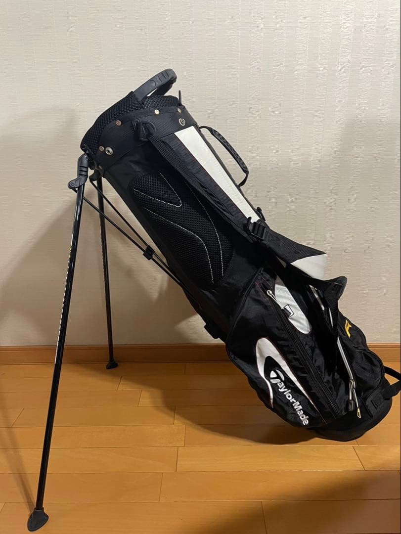 テーラーメイドスタンド式キャディバッグ