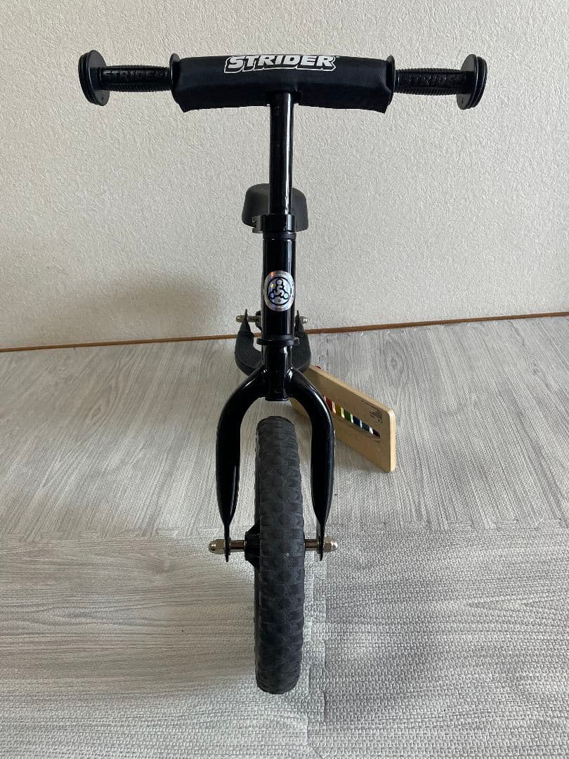 ストライダー 12インチ スポーツタイプ ブラック