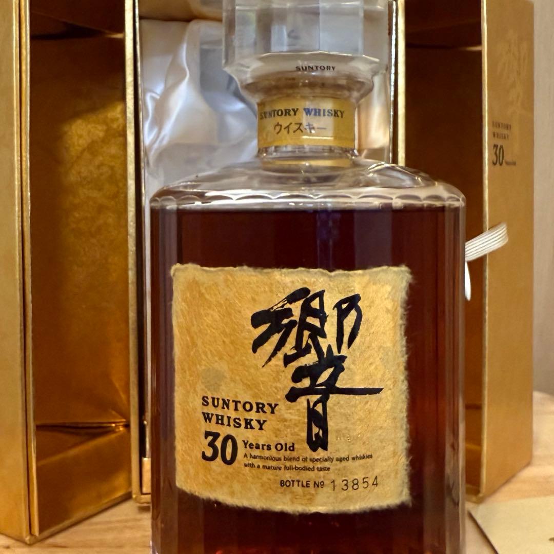 サントリー響30年GOLD金箱観音開き SUNTORYHIBIKI30年古酒