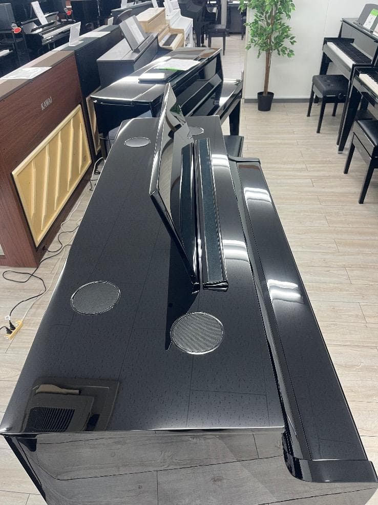 ★82851【電子ピアノ】KAWAI　NV10S　21年製