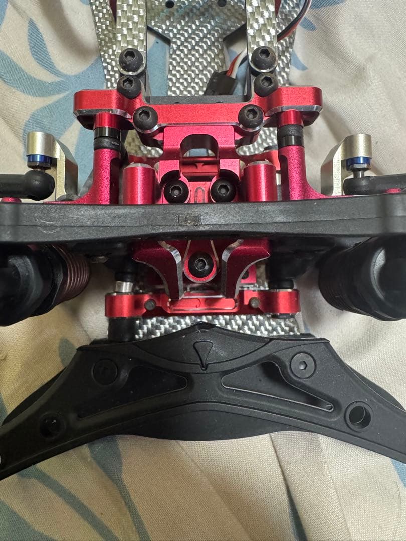 ガレージseek　 yd2eベースシャーシ カーボン仕様おまけ付き