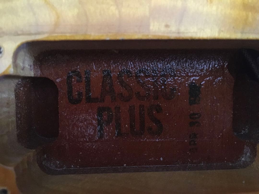 １９９２年製　ギブソンレスポール　CLASSIC PLUS おまけ付き